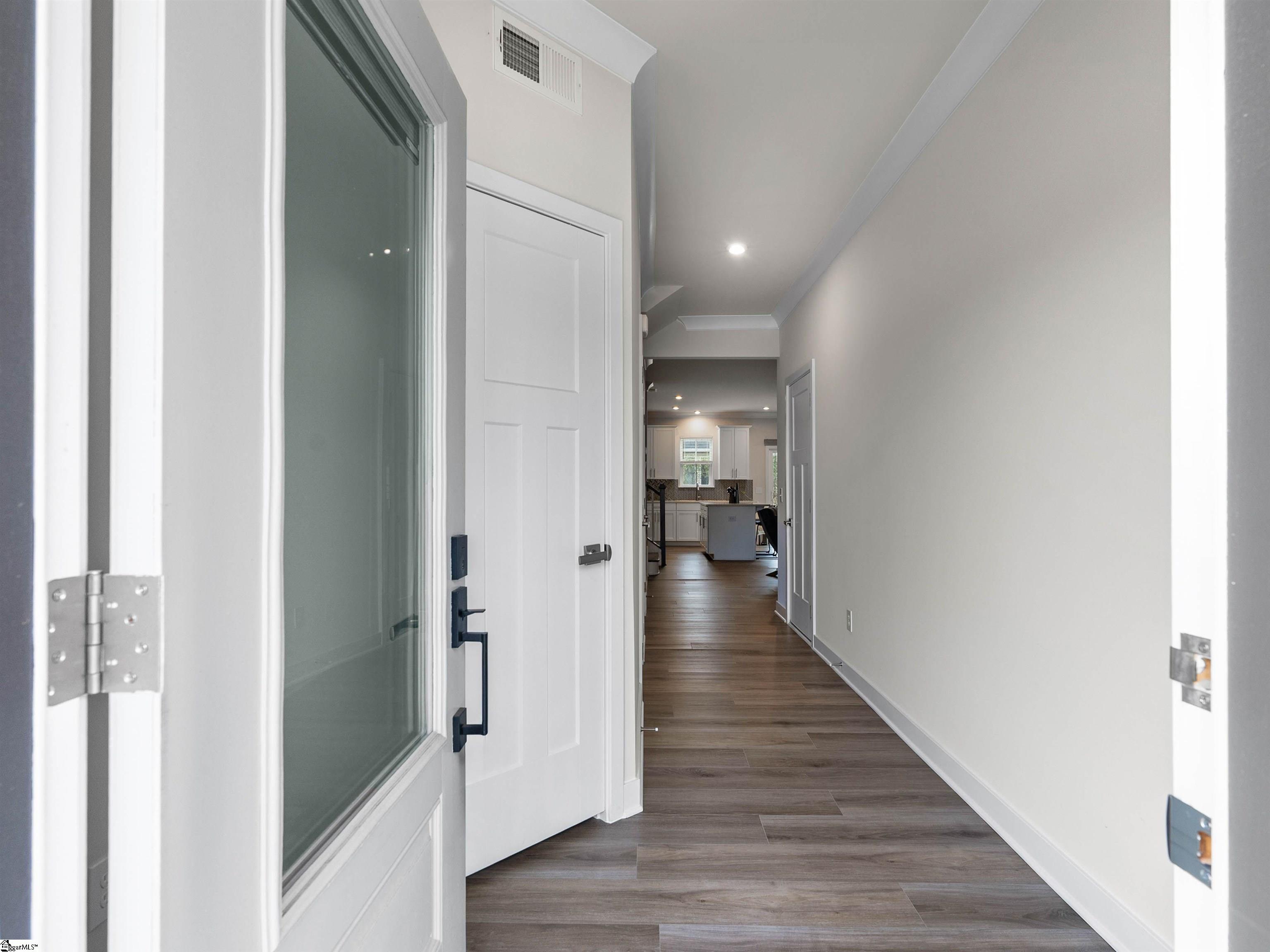 61 Connaught Court Mauldin, SC 29662 - Photo 6 of 39