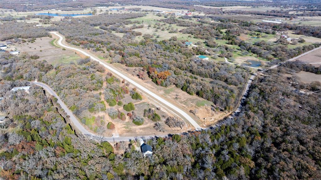 3 Shady Oak Ln Valley View Valley View, TX 76272 - Photo 5 of 14