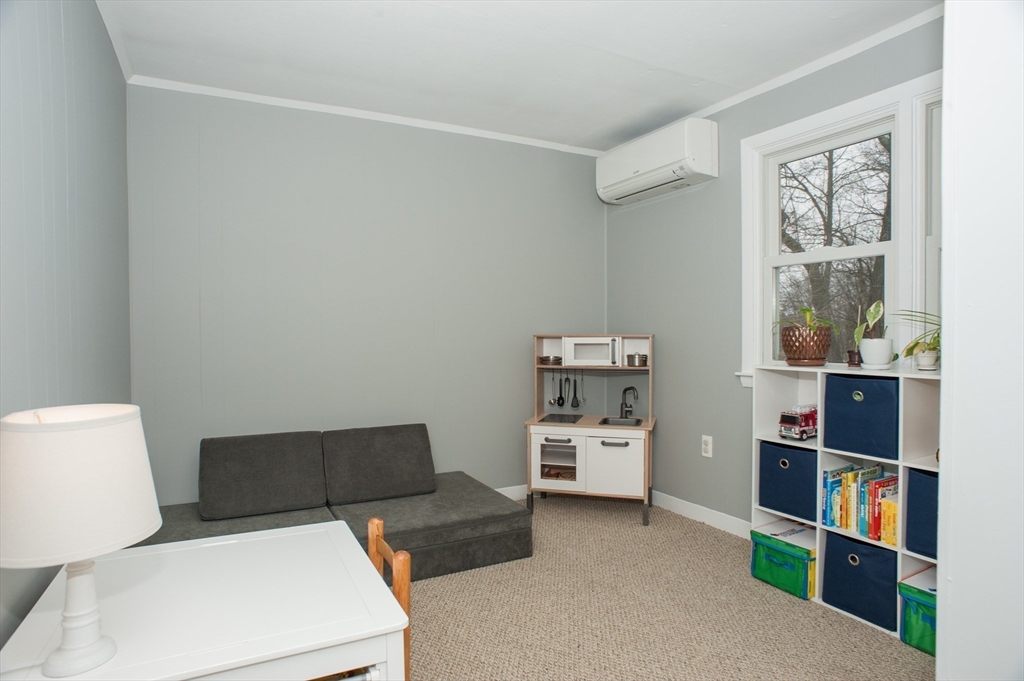 34 Ivernia Road Worcester, MA 01606 - Photo 24 of 31 Gallery Image 24