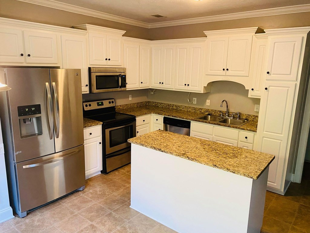 2033 Dundee Way Grovetown, GA 30813 - Photo 5 of 22 Gallery Image 5