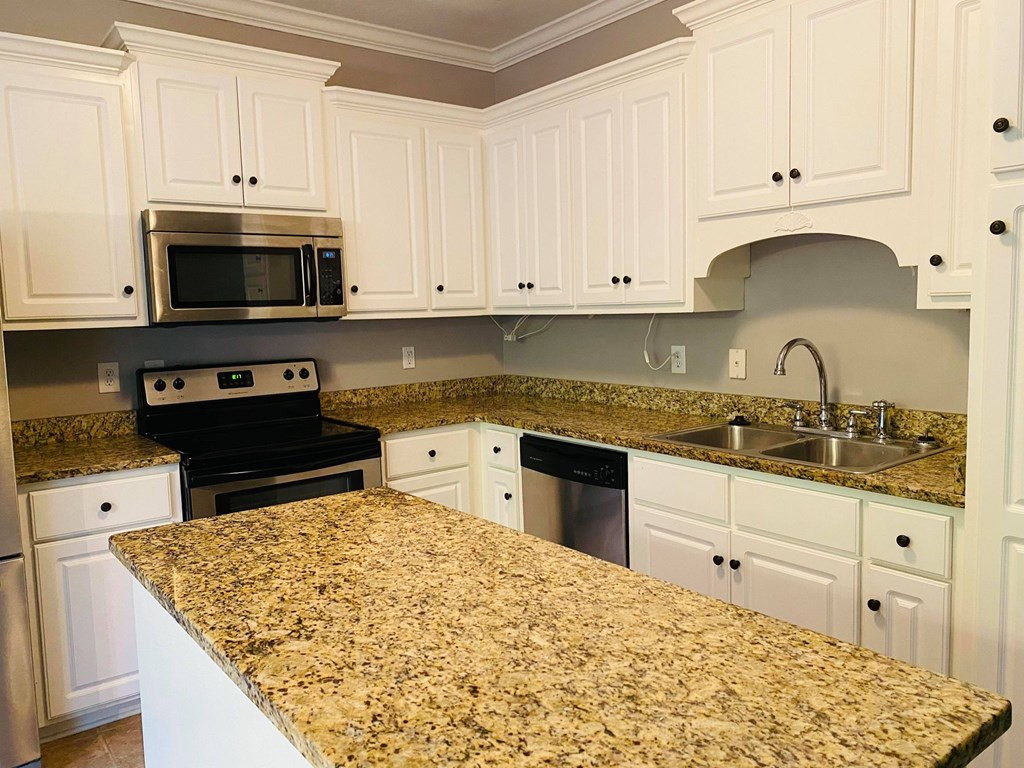 2033 Dundee Way Grovetown, GA 30813 - Photo 6 of 22 Gallery Image 6