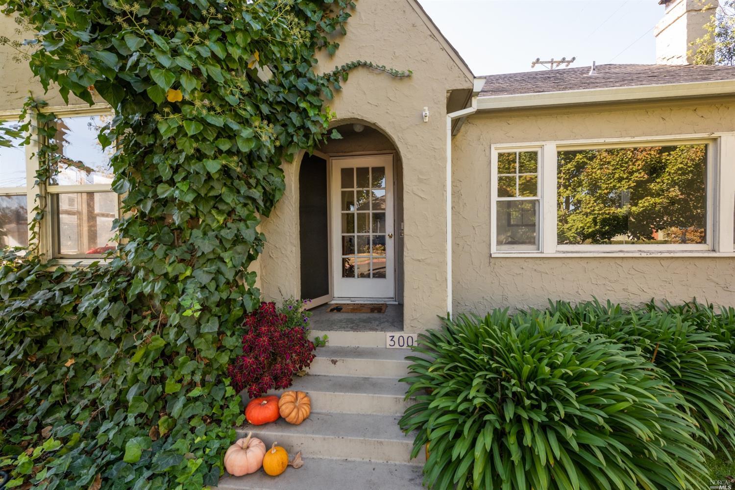 300 Carrillo Street Santa Rosa, CA 95401 - Photo 1 of 1 Gallery Image 1
