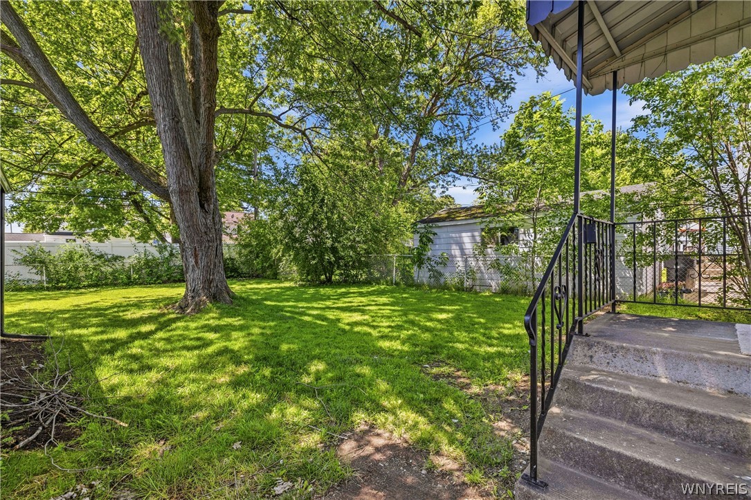 298 Lowell Road Tonawanda, NY 14217 - Photo 25 of 28