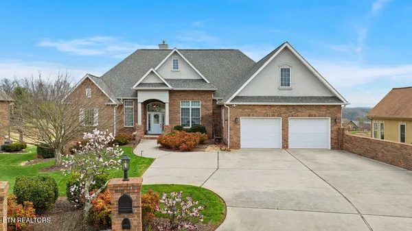 $1,179,000 | 206 Wren Court, Vonore, TN 37885