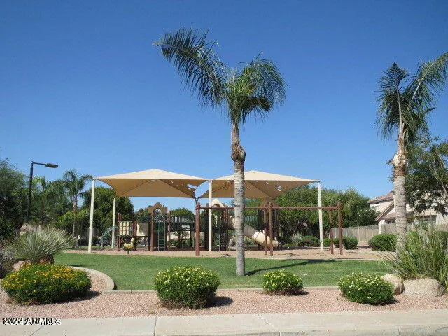 $1,945 | 1469 South Boulder Street, Unit D, Gilbert, AZ 85296