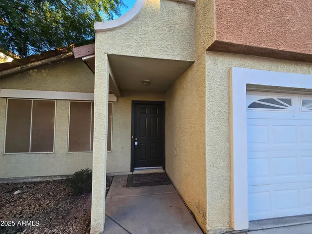 $1,945 | 1469 South Boulder Street, Unit D, Gilbert, AZ 85296