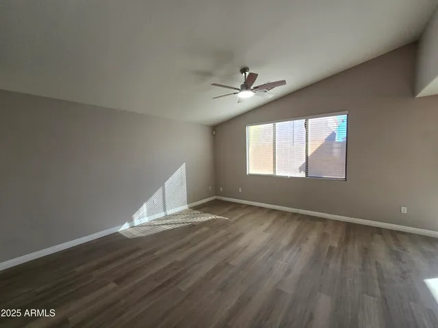 $1,945 | 1469 South Boulder Street, Unit D, Gilbert, AZ 85296