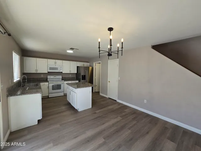 $1,945 | 1469 South Boulder Street, Unit D, Gilbert, AZ 85296