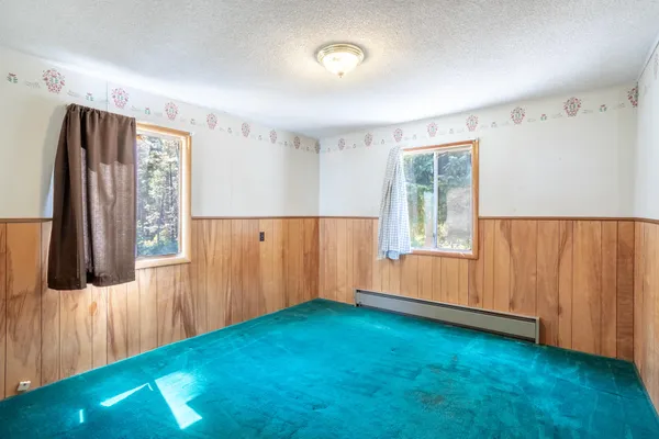 $249,900 | 33103 Highway 44, Shingletown, CA 96088