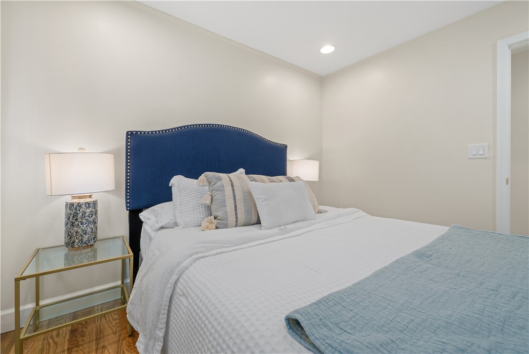 640 Old Salem Road Seneca, SC 29672 - Photo 15 of 32 This cozy bedroom offers a tranquil retreat with ample natural light.
