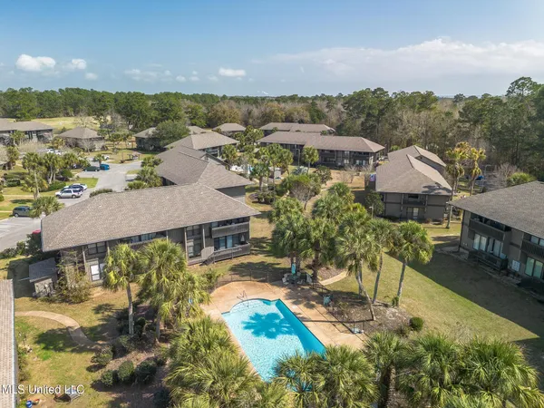 $1,400 | 125 Lanai, Unit G, Diamondhead, MS 39525