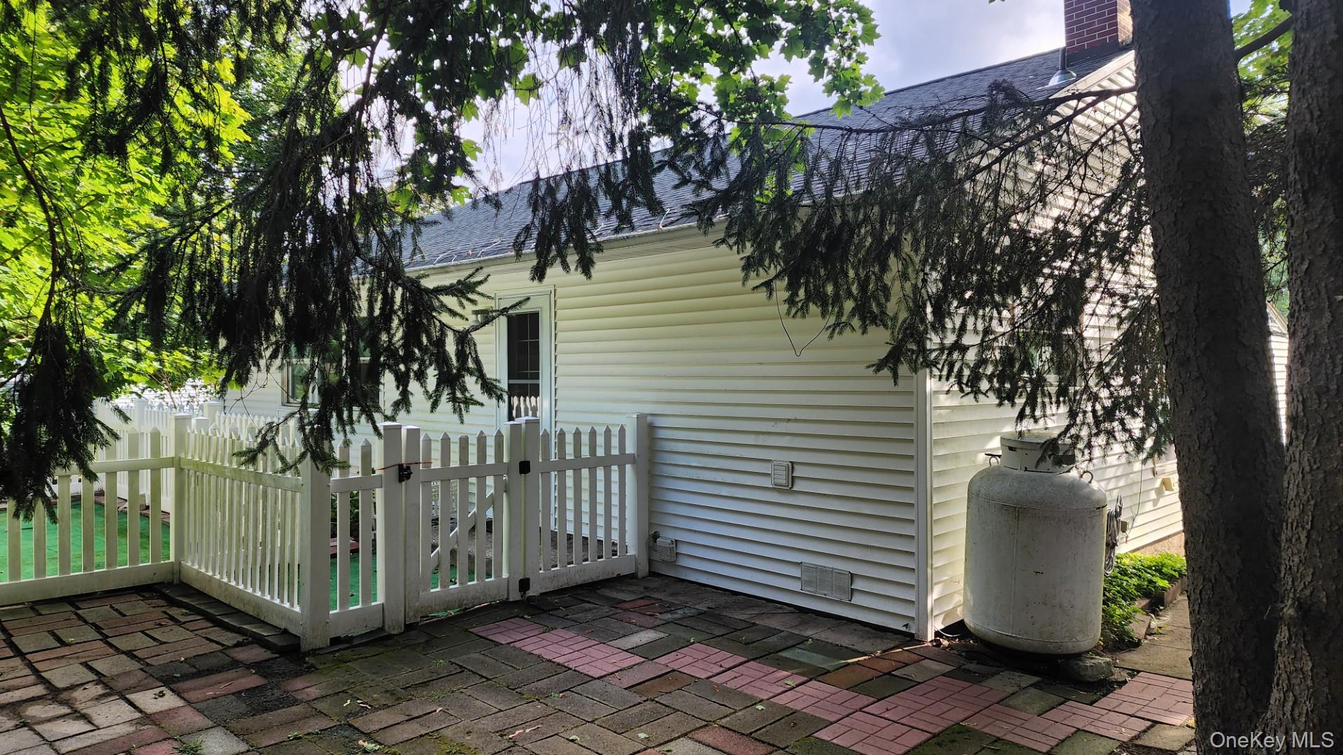 32 Bloomer Road Brewster, NY 10509 - Photo 4 of 18 View of patio