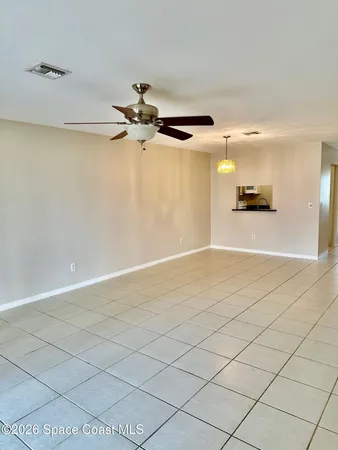 $1,800 | 335 Paradise Boulevard, Unit 73, Indialantic, FL 32903