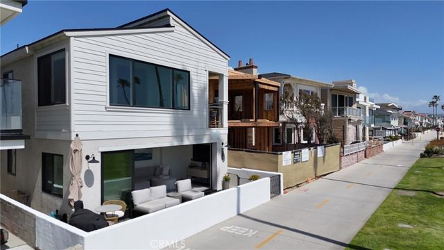 a view of a house with sitting area