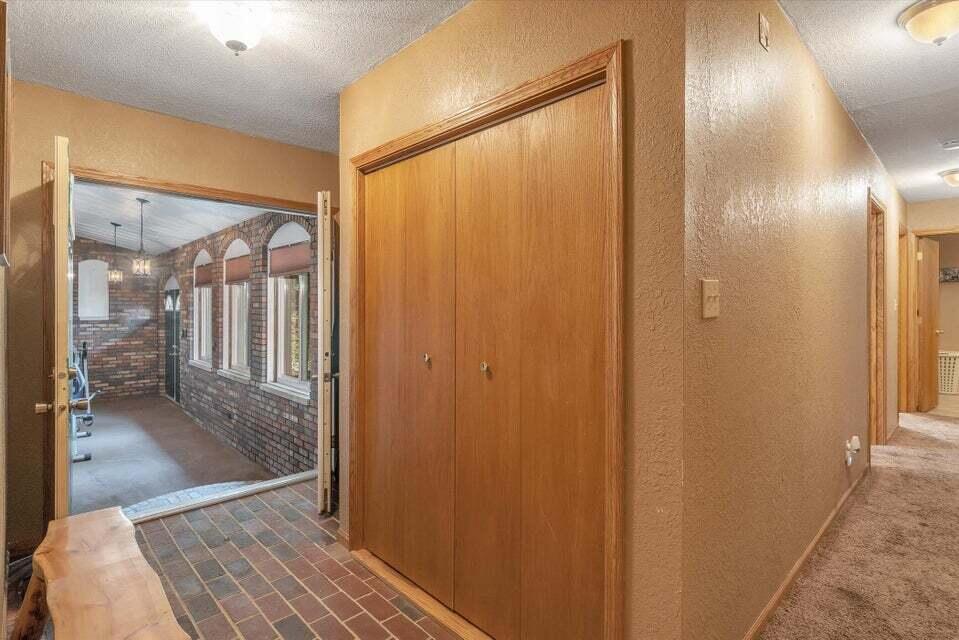 722 Clarendon Road Quincy, MI 49082 - Photo 17 of 57 6