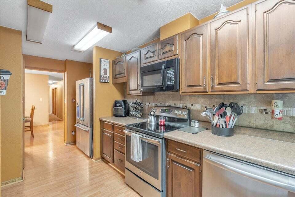 722 Clarendon Road Quincy, MI 49082 - Photo 31 of 57 20