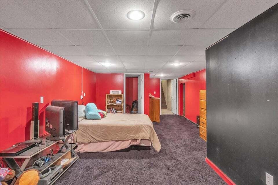 722 Clarendon Road Quincy, MI 49082 - Photo 48 of 57 37