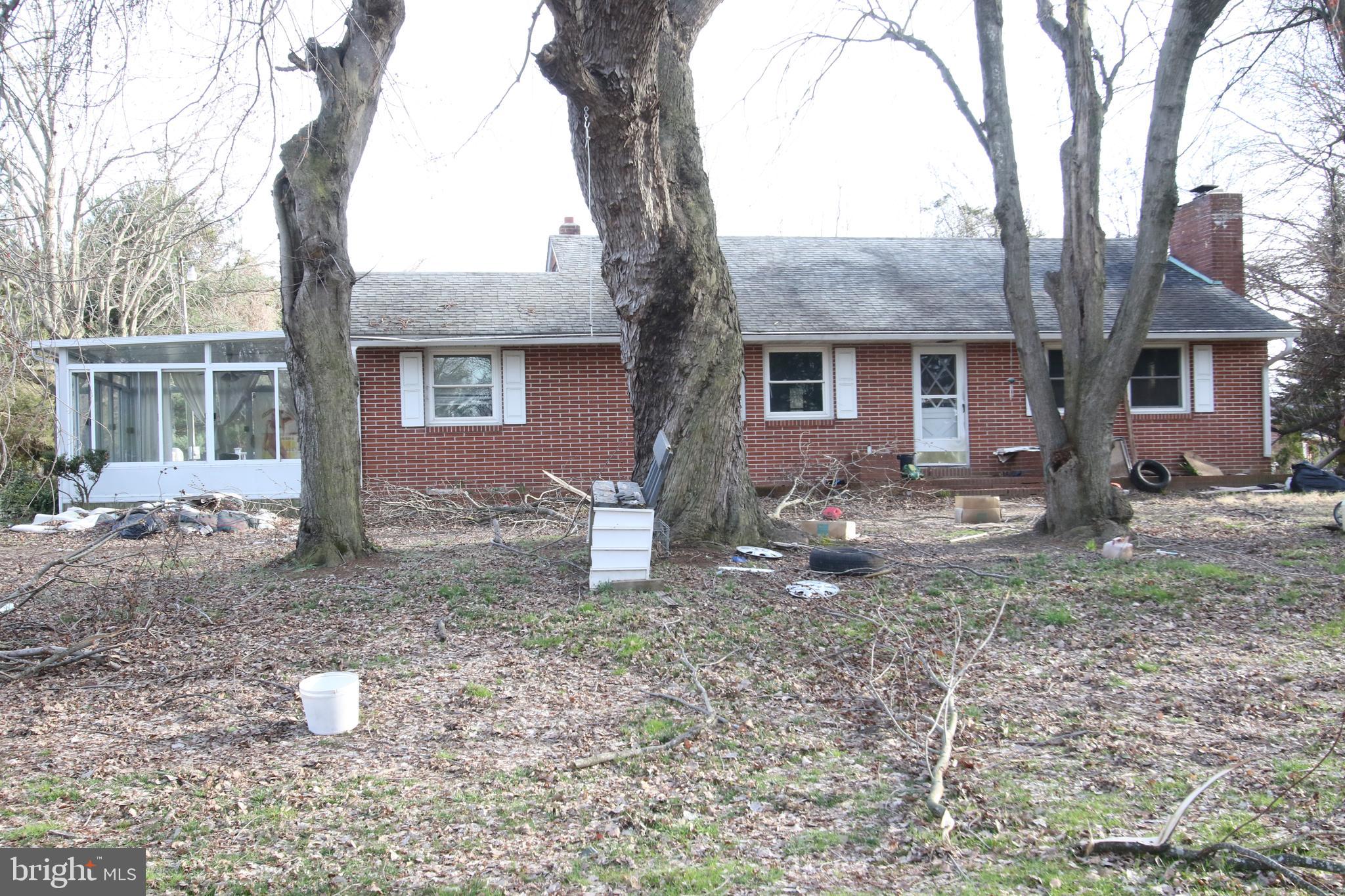 3576 Walnut Shade Road Camden Wyoming, DE 19934 - Photo 19 of 37 a backyard of a house with seating space