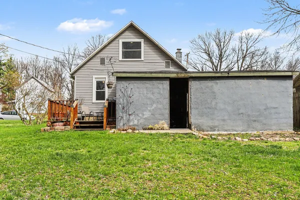 $165,000 | 811 9th Street, Three Rivers, MI 49093