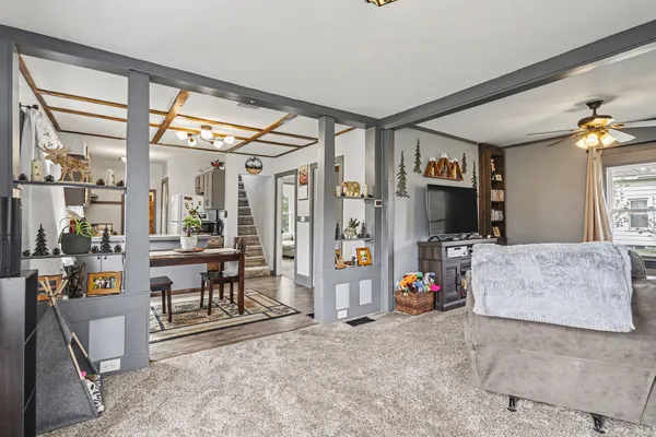 $165,000 | 811 9th Street, Three Rivers, MI 49093