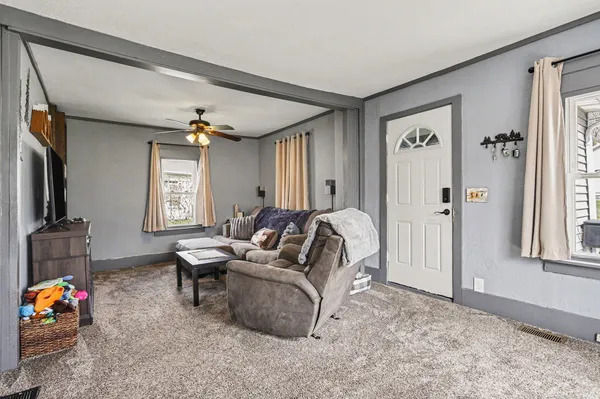 $165,000 | 811 9th Street, Three Rivers, MI 49093