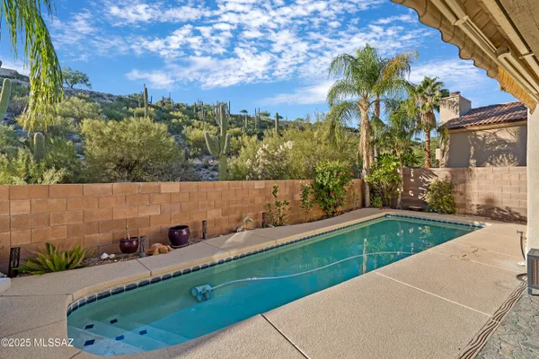 $699,000 | 4523 North Little Rock Drive, Tucson, AZ 85750