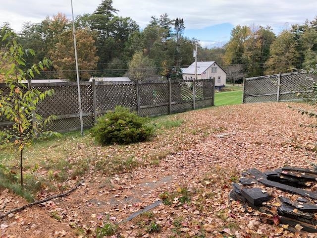 329 Richmond Road Winchester, NH 03470 - Photo 7 of 40