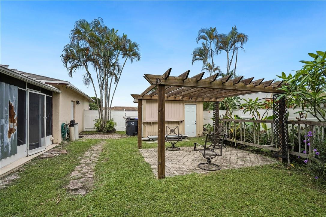 7712 Southwest 7th Court Pompano Beach, FL 33068 - Photo 18 of 20 Photo 18