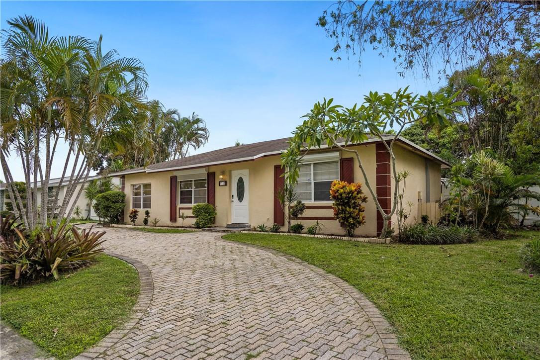 7712 Southwest 7th Court Pompano Beach, FL 33068 - Photo 2 of 20 Photo 2