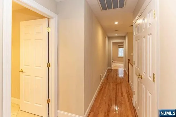 $6,000 | 34 Candlewood Drive, Old Tappan, NJ 07675