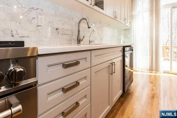 $6,000 | 34 Candlewood Drive, Old Tappan, NJ 07675