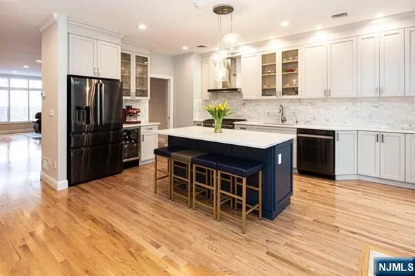 $6,000 | 34 Candlewood Drive, Old Tappan, NJ 07675