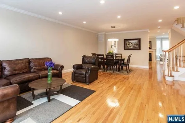 $6,000 | 34 Candlewood Drive, Old Tappan, NJ 07675