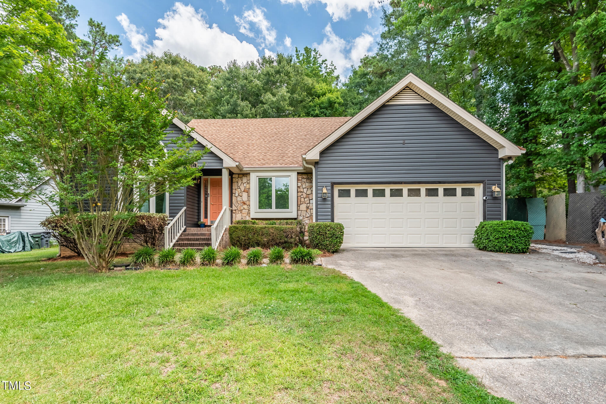 5613 Preston Place Raleigh, NC 27604 - Photo 1 of 34 DSC_0016-HDR