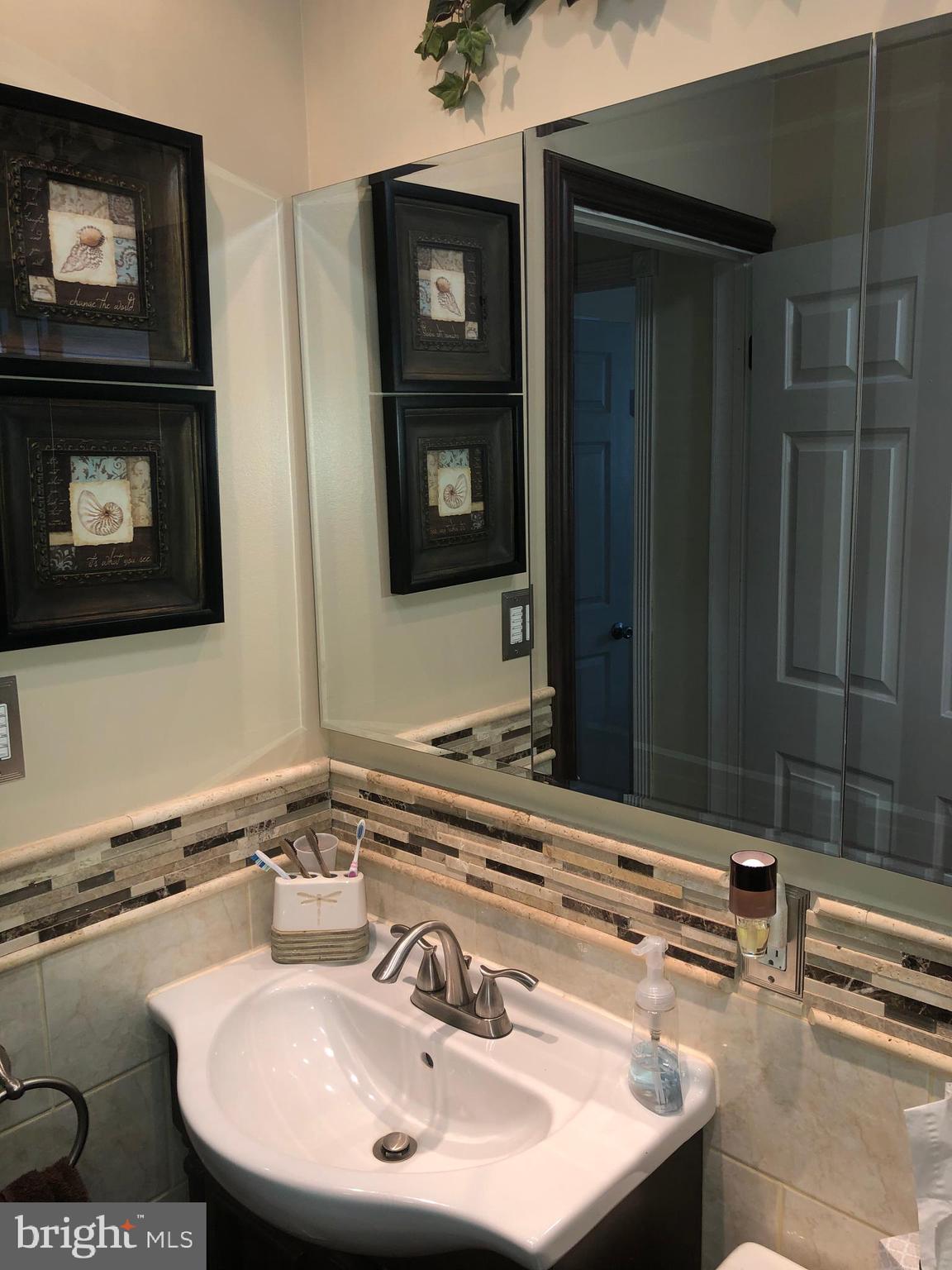 28 Misty Pine Road Levittown, PA 19056 - Photo 19 of 42 Gallery Image 19