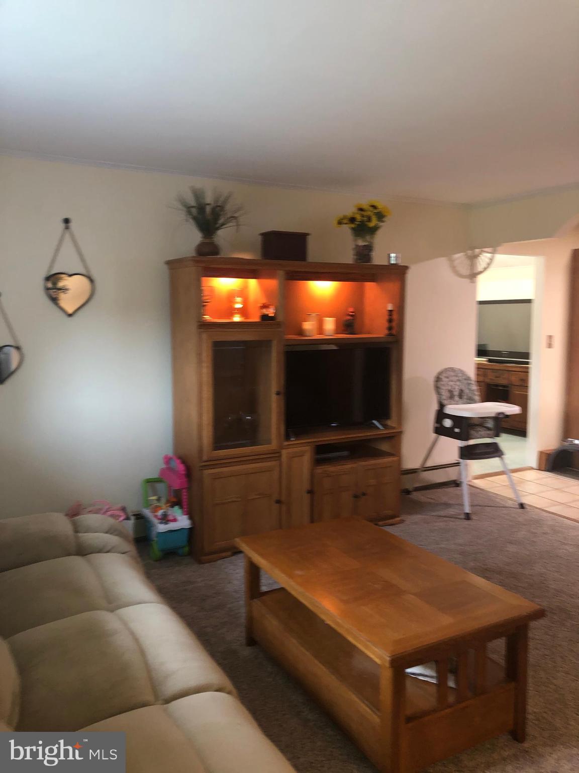 28 Misty Pine Road Levittown, PA 19056 - Photo 5 of 42 Gallery Image 5