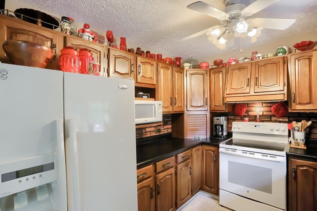 182 Burns Road New Brighton, PA 15066 - Photo 16 of 25 Gallery Image 16