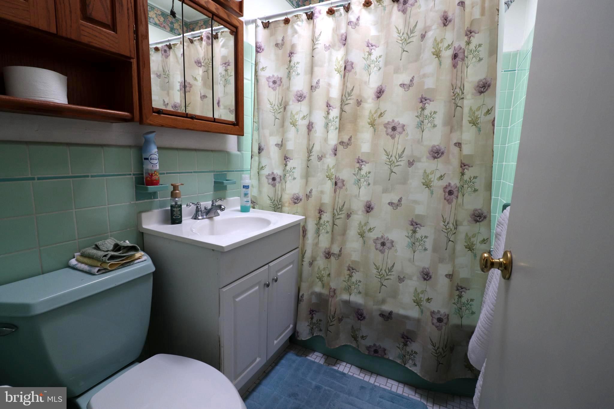2827 Rhawn Street Philadelphia, PA 19152 - Photo 23 of 37 Gallery Image 23