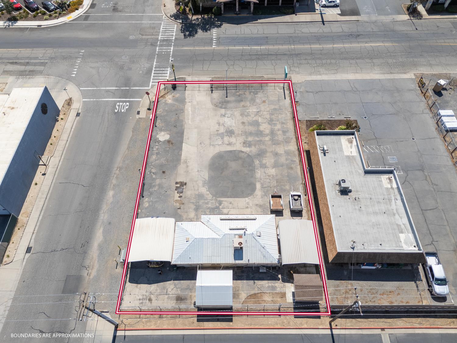 33 East Gridley Road Gridley, CA 95948 - Photo 12 of 50 wooden floor with view of living room