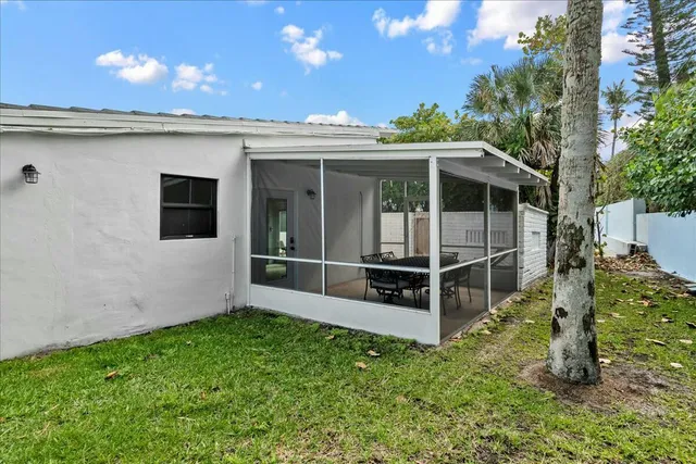 $2,200,000 | 18 Adams Road, Ocean Ridge, FL 33435