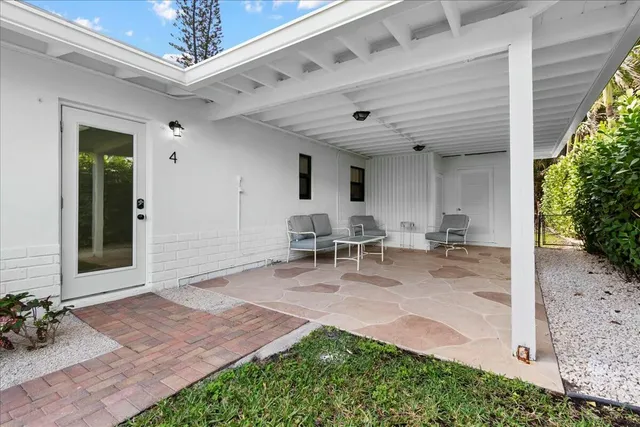 $2,200,000 | 18 Adams Road, Ocean Ridge, FL 33435