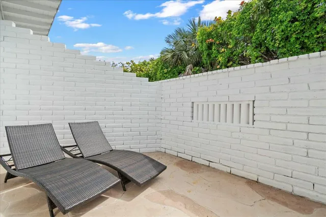 $2,200,000 | 18 Adams Road, Ocean Ridge, FL 33435