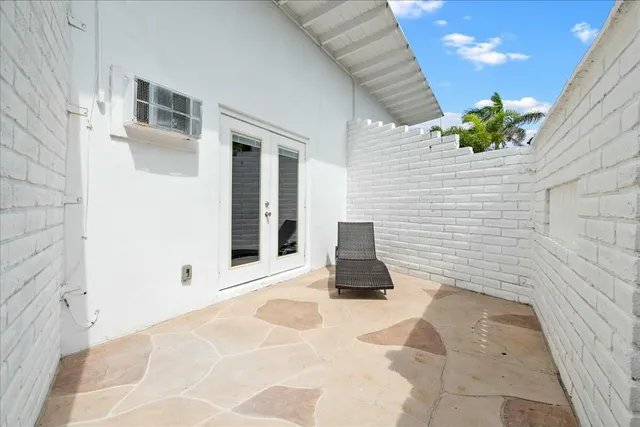 $2,200,000 | 18 Adams Road, Ocean Ridge, FL 33435