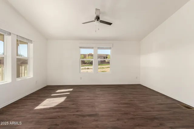 $2,250 | 31709 North 164th Street, Scottsdale, AZ 85262