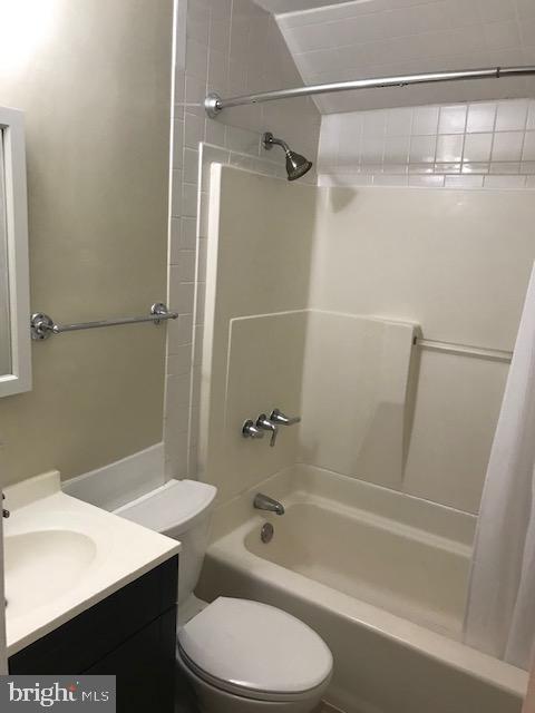 12518 Epping Court Silver Spring, MD 20906 - Photo 4 of 7