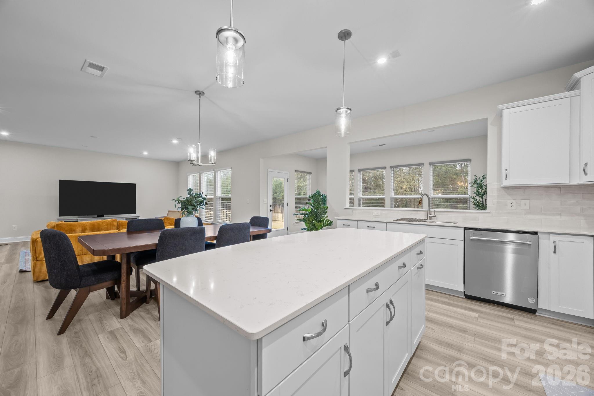 11224 Glasden Road Charlotte, NC 28278 - Photo 8 of 45