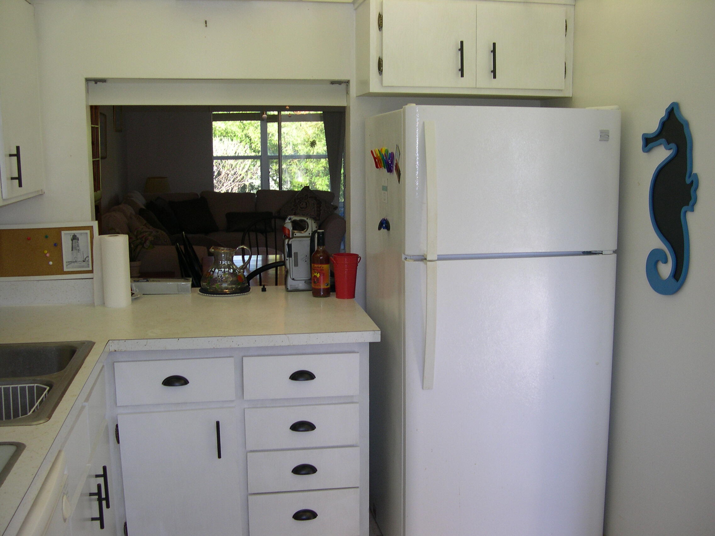 1172 Commodore Court, Unit 204 Fort Pierce, FL 34949 - Photo 6 of 41 Kitchen