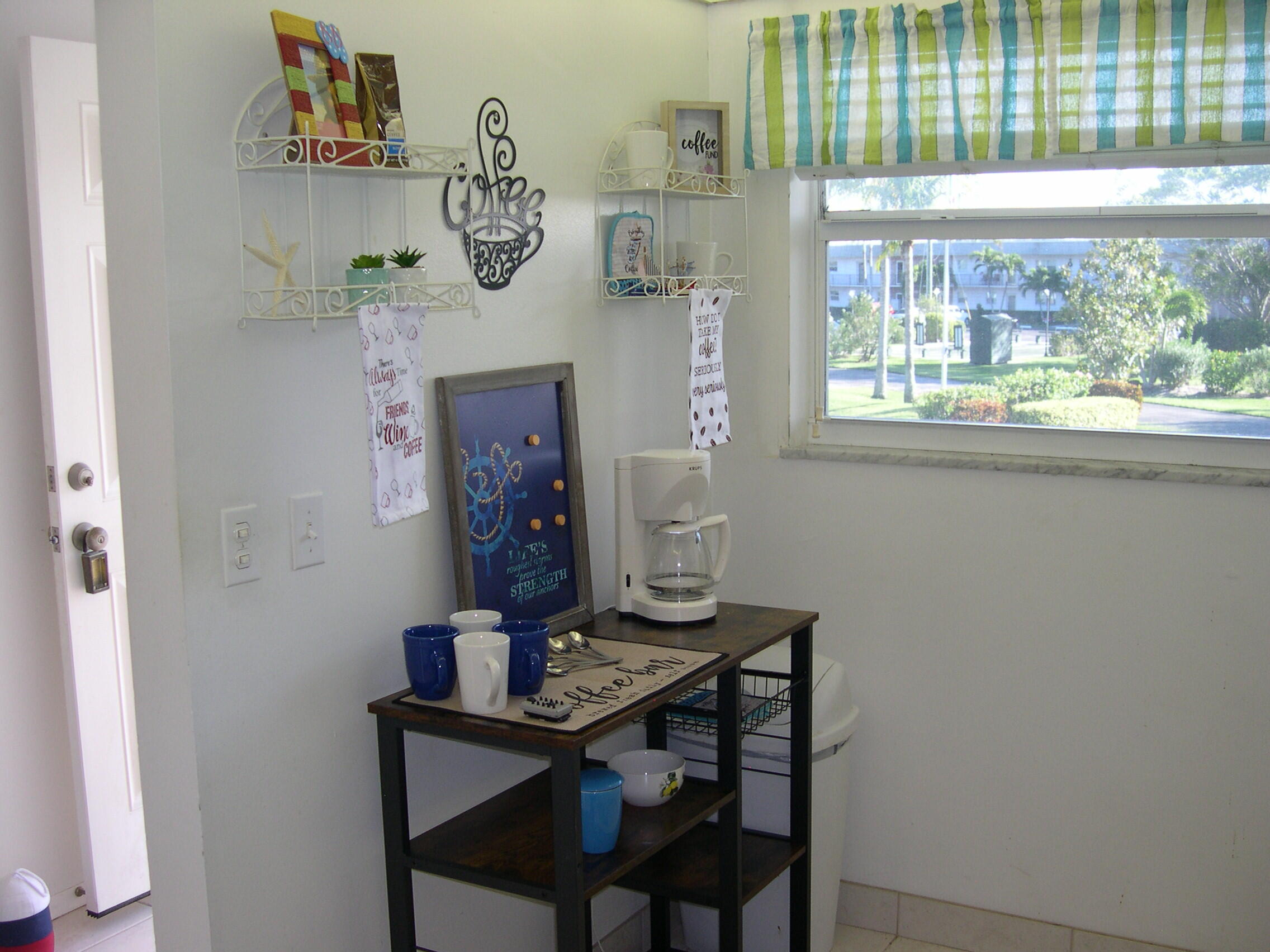 1172 Commodore Court, Unit 204 Fort Pierce, FL 34949 - Photo 9 of 41 Kitchen