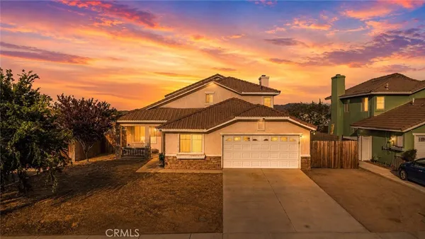 $449,999 | 9041 Berkeley Avenue, Hesperia, CA 92344