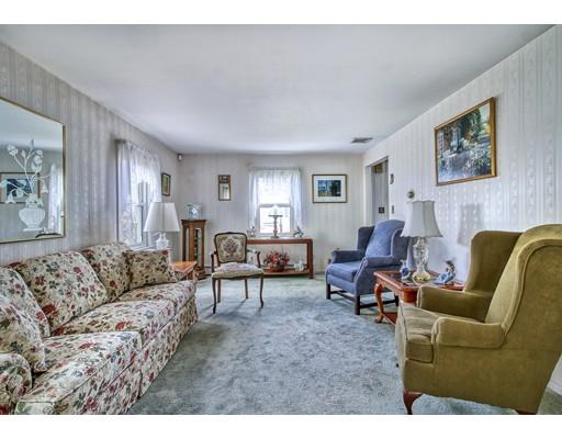 80 Danny Road Boston, MA 02136 - Photo 3 of 24 Gallery Image 3